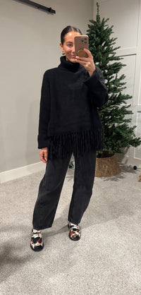 Fringe Hem Sweater | Black