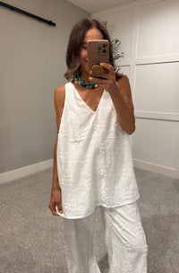 Ada Embroidered White Set
