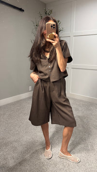Jade Bermuda Trouser | Brown