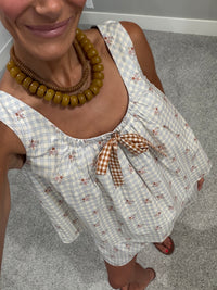 The Coastal Gingham Floral Set