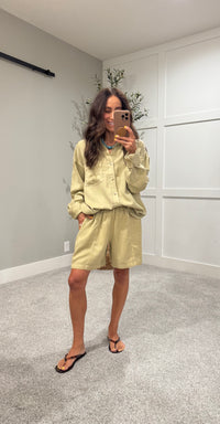 Kate Oversized Tencel Button-Up | Moss Green