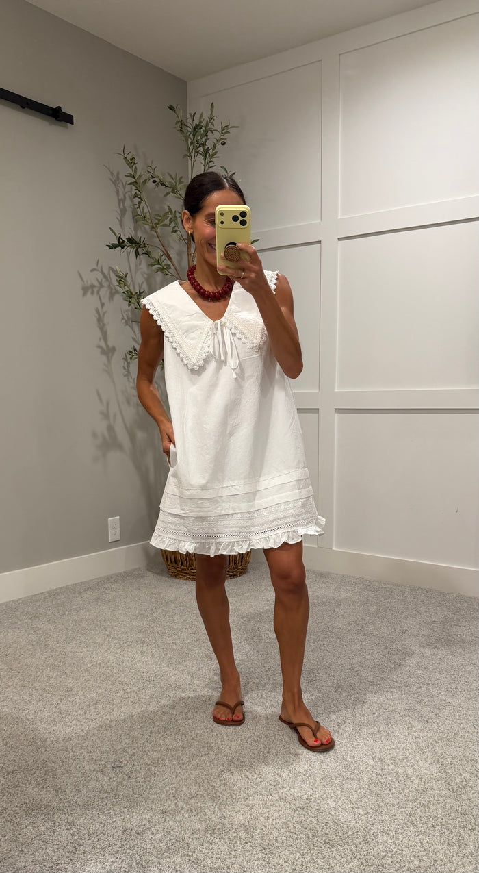 Big Collar Ruffle Hem Dress | White