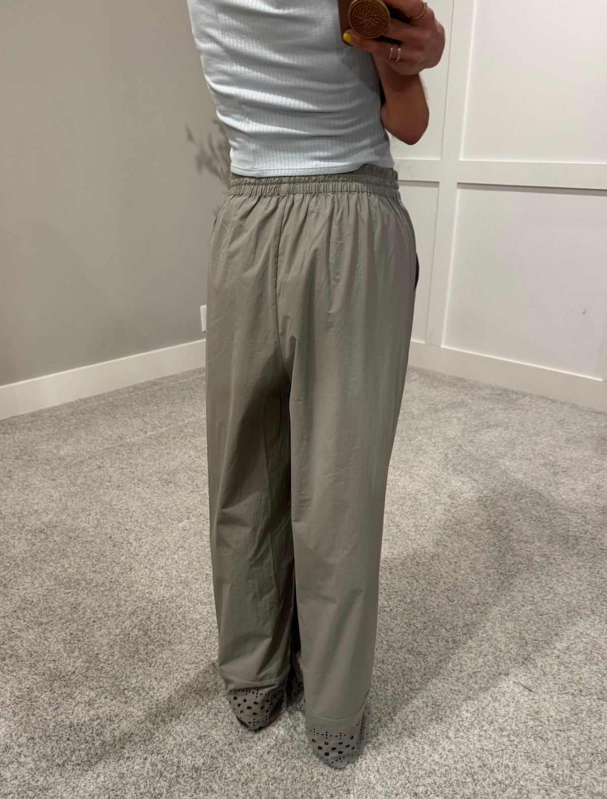 Eyelet Trim Pants | Dry Herb
