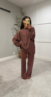 Levi Lounging Brushed Knit Pullover | Brown/Pink