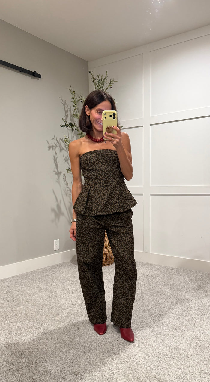 Leo Strapless Leopard Set