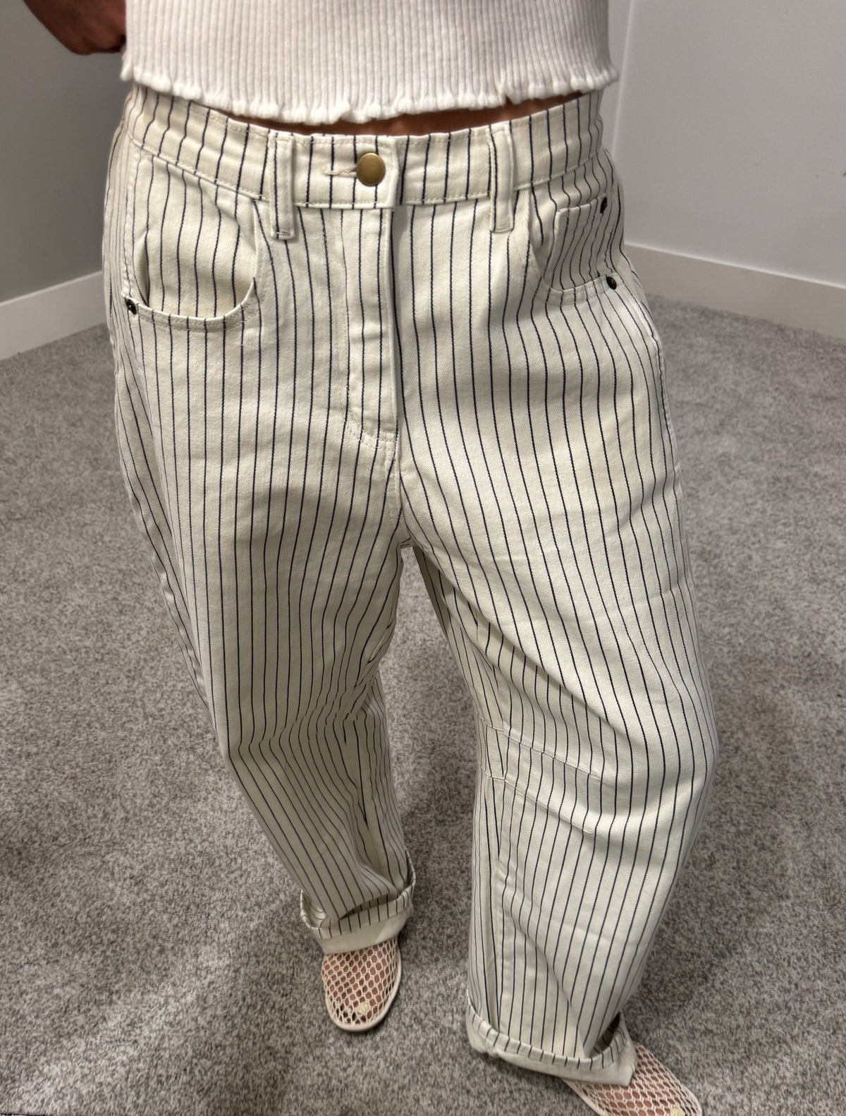 Pinstripe Barrel | Off White/Black