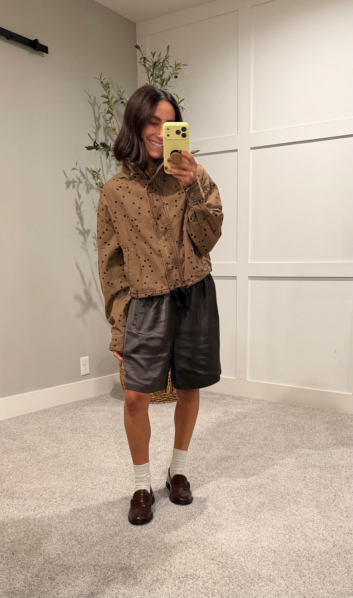 The Sloane Satin Bermudas | Espresso