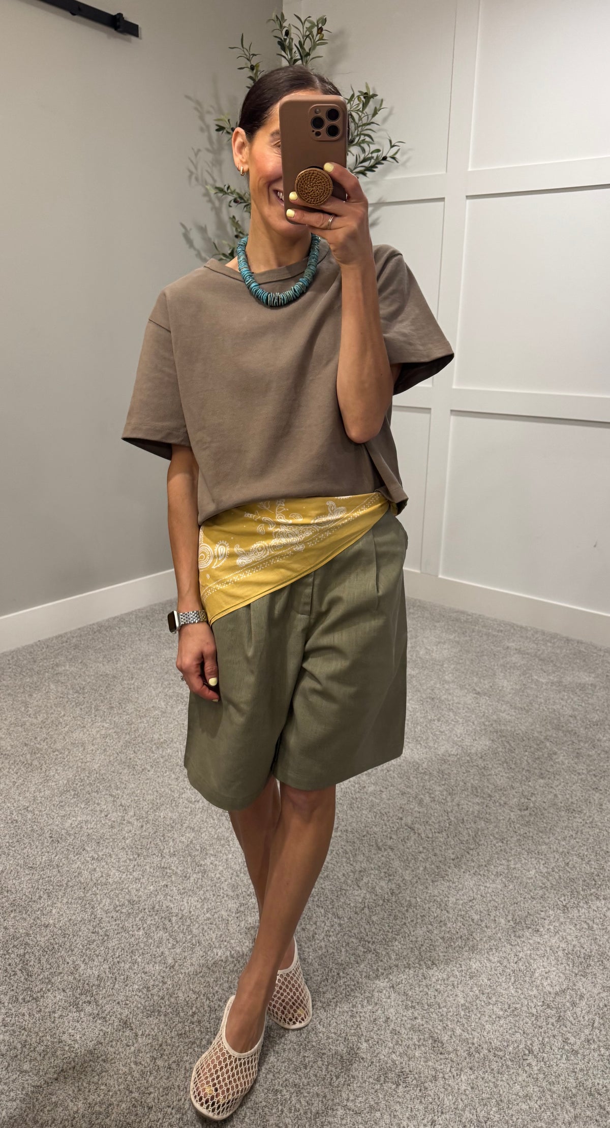 Olive Bermuda