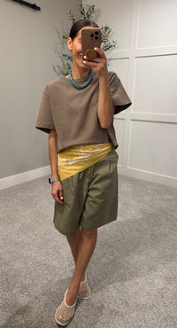 Olive Bermuda