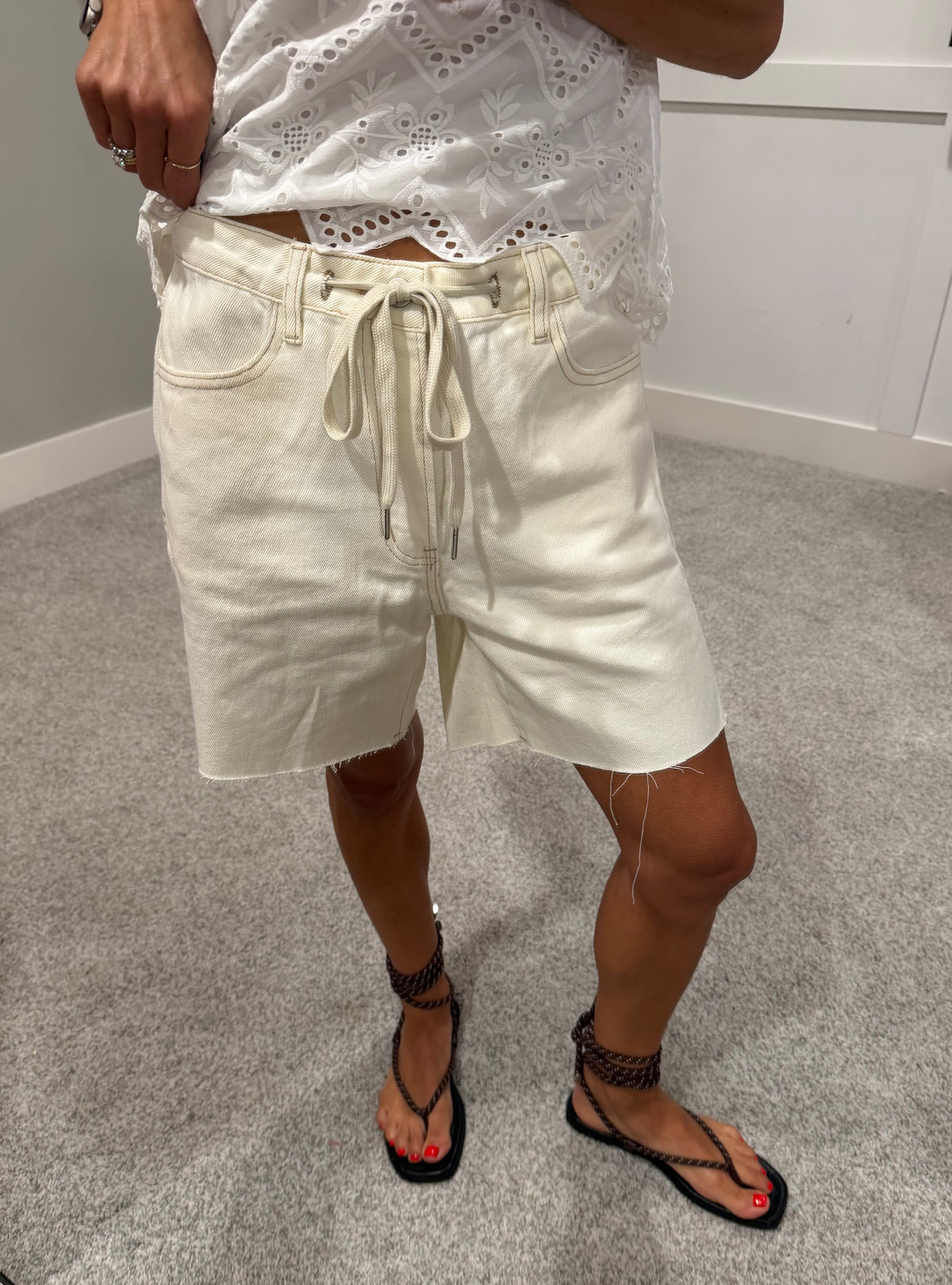 Taylor Drawstring Shorts | Cream