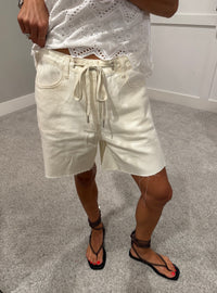 Taylor Drawstring Shorts | Cream