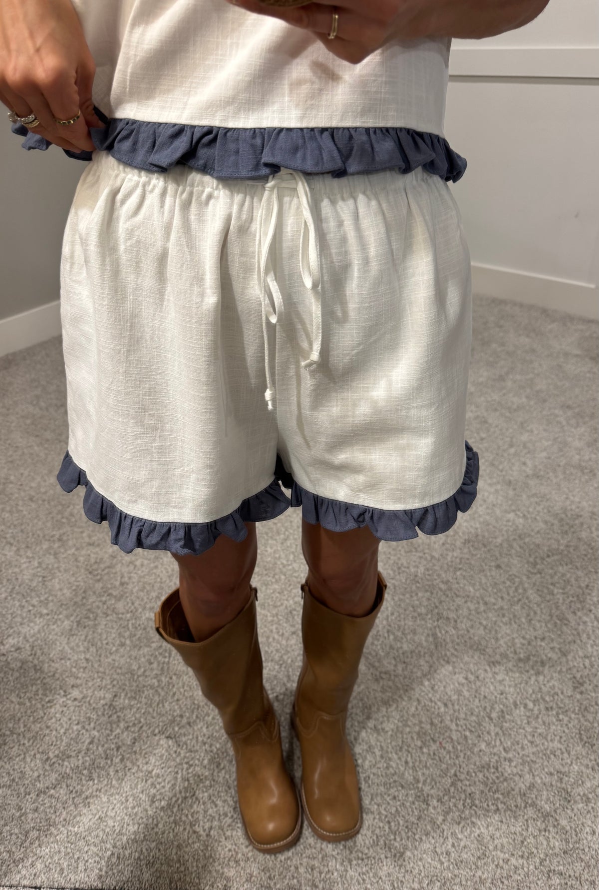 Savannah Set | White/Blue