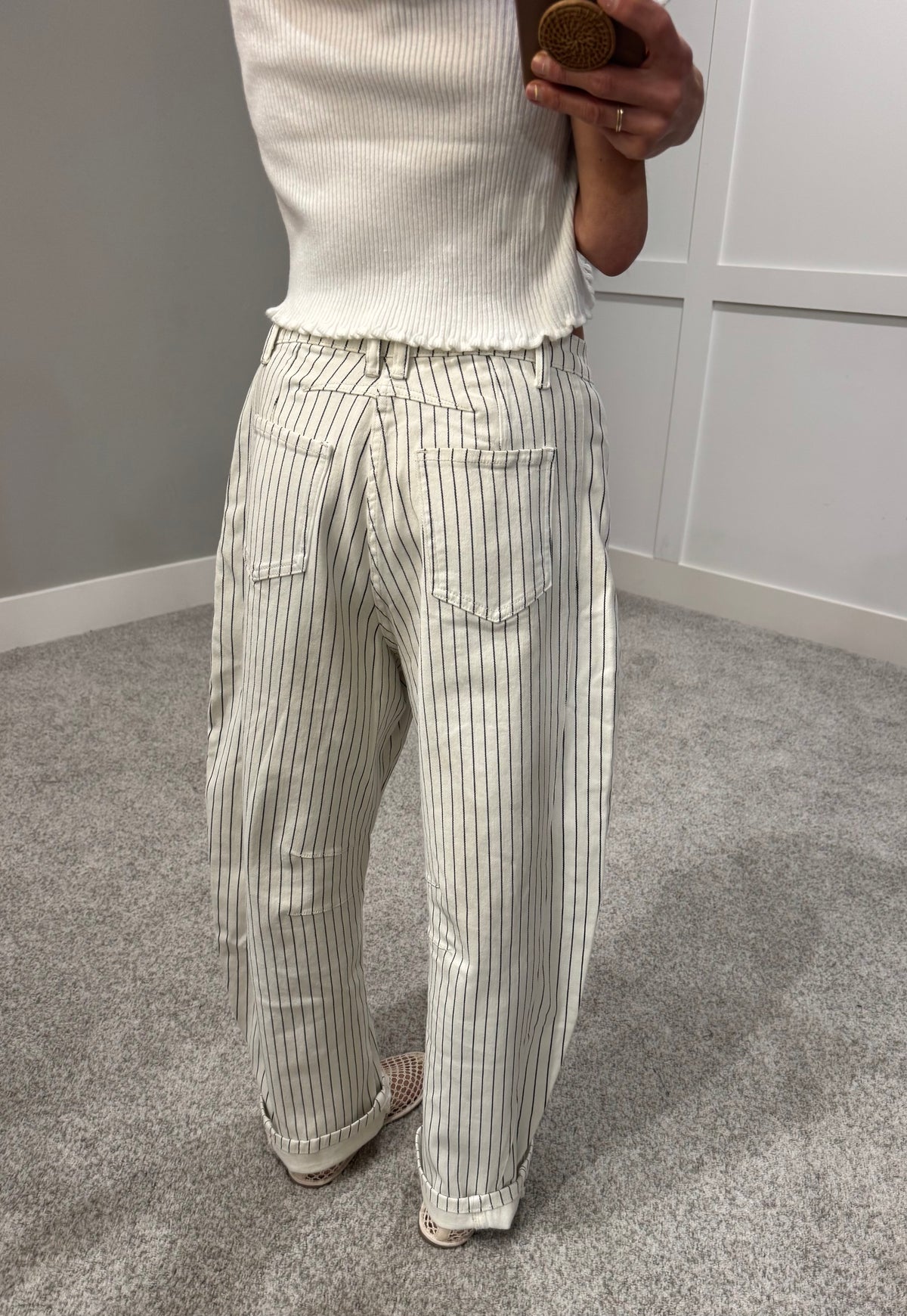 Pinstripe Barrel | Off White/Black