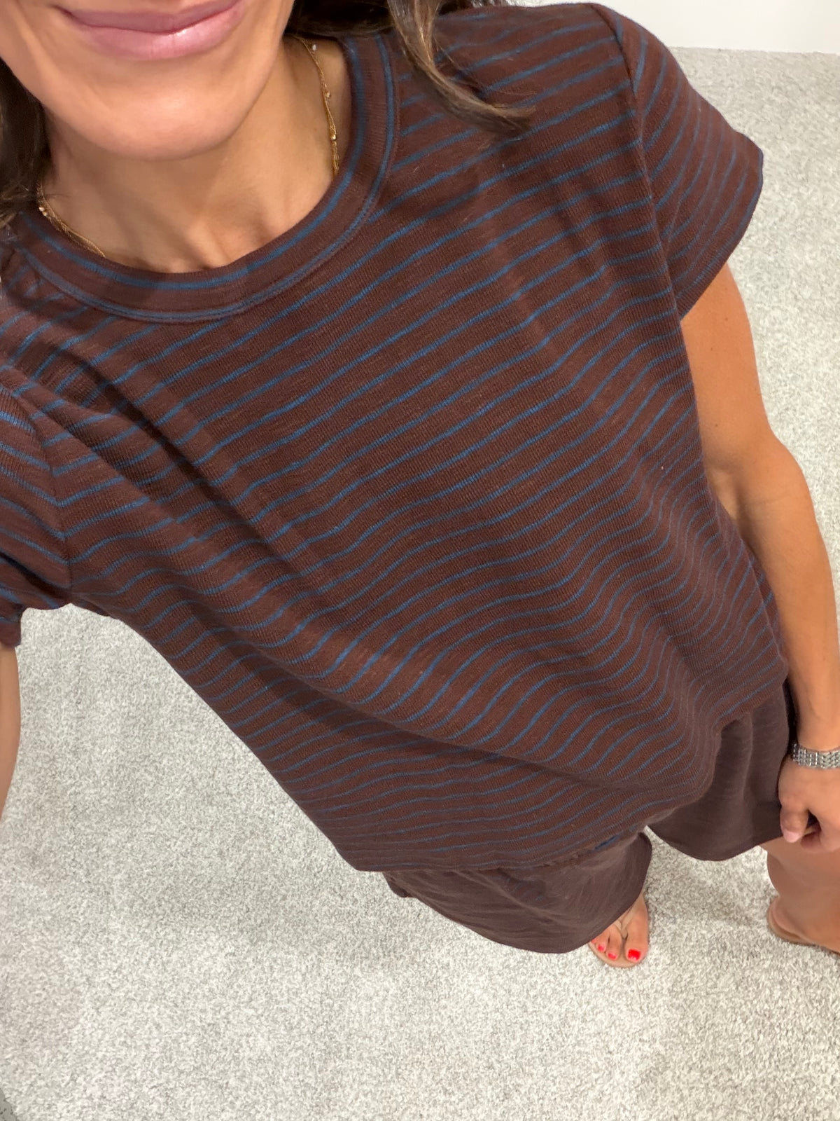 River Short-Sleeve Top | Dark Brown/Blue