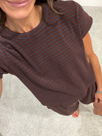 River Short-Sleeve Top | Dark Brown/Blue