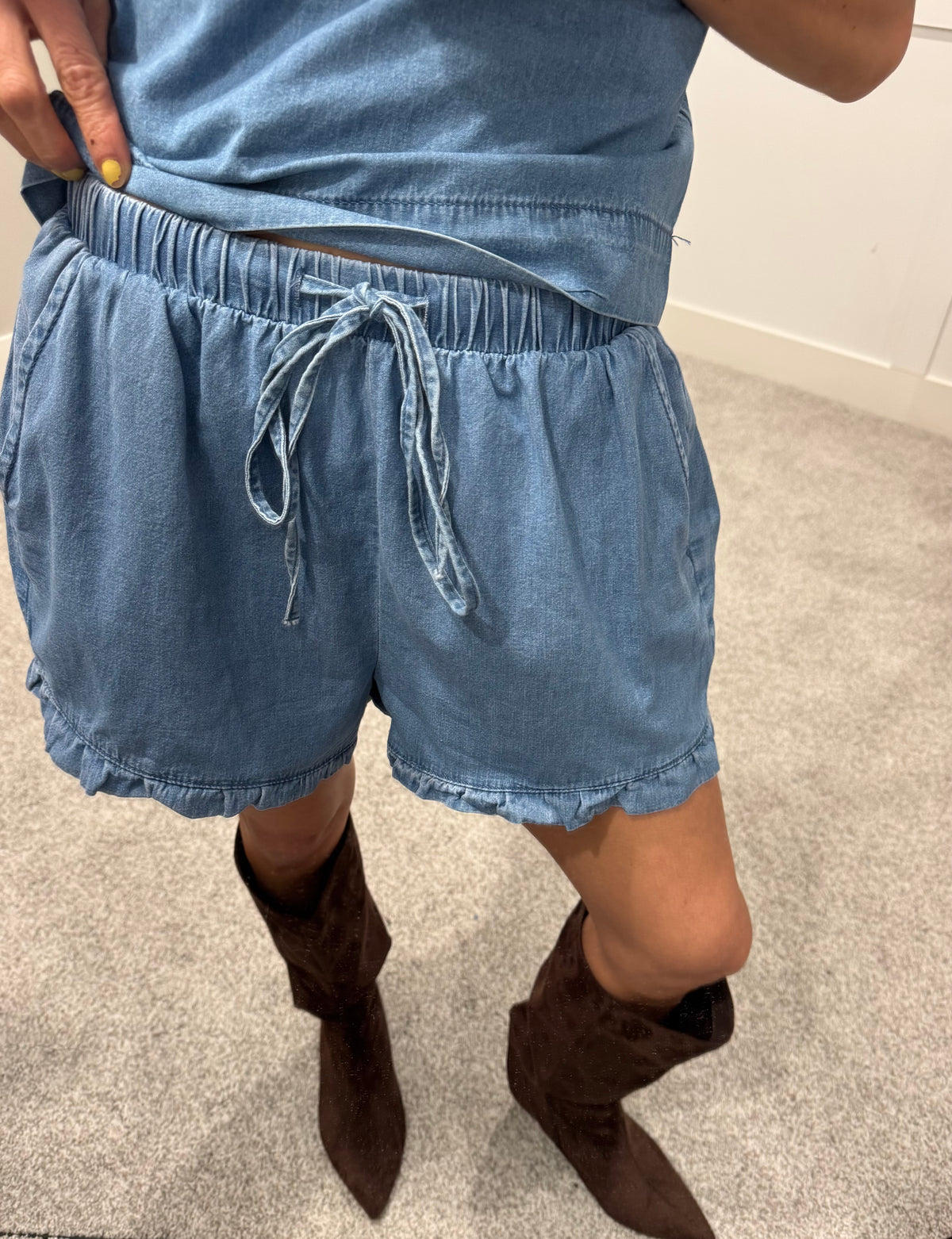 Demi Shorts