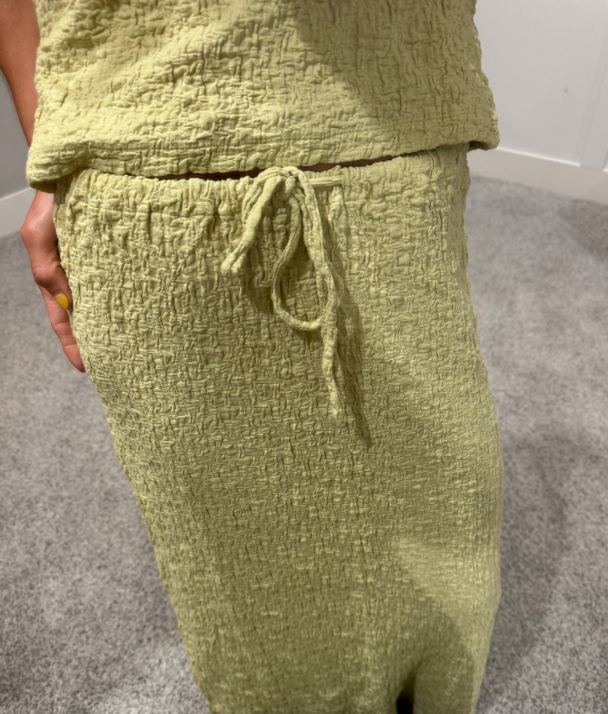 Moon Textured Set | Pale Lime