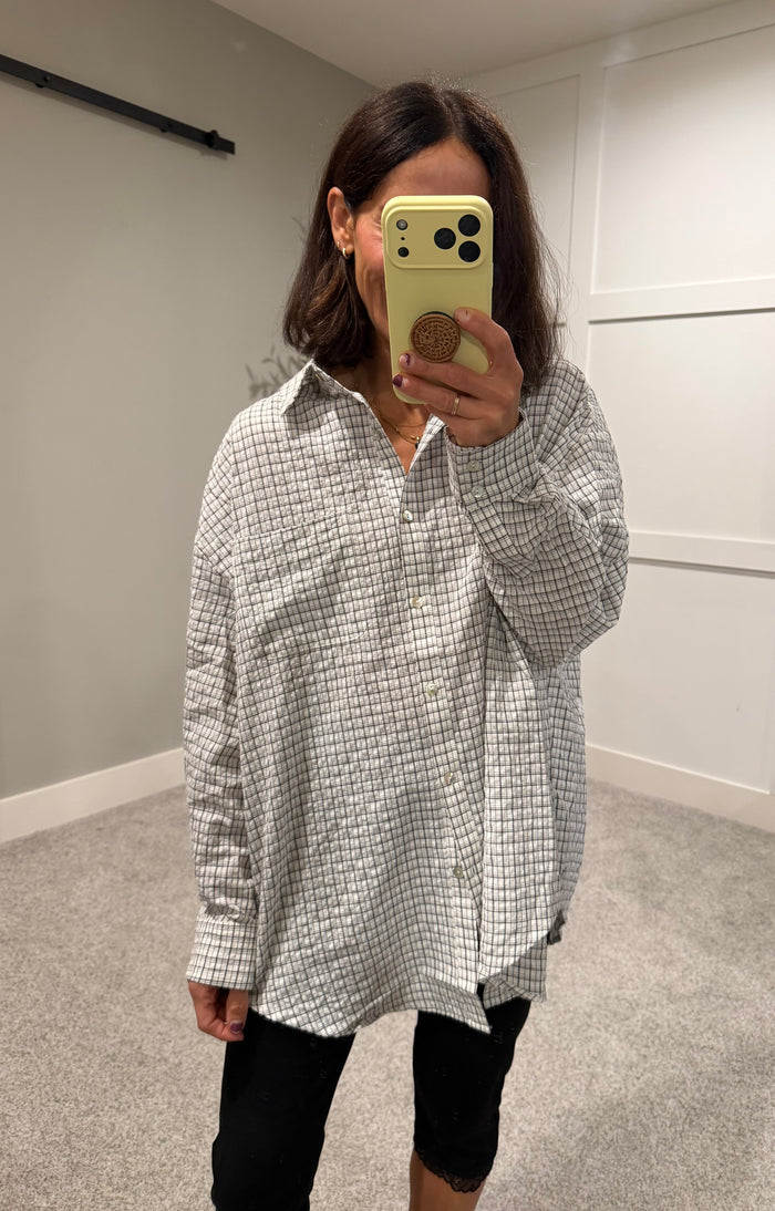 Sammy Oversized Plaid Button-Up | Off White/Black