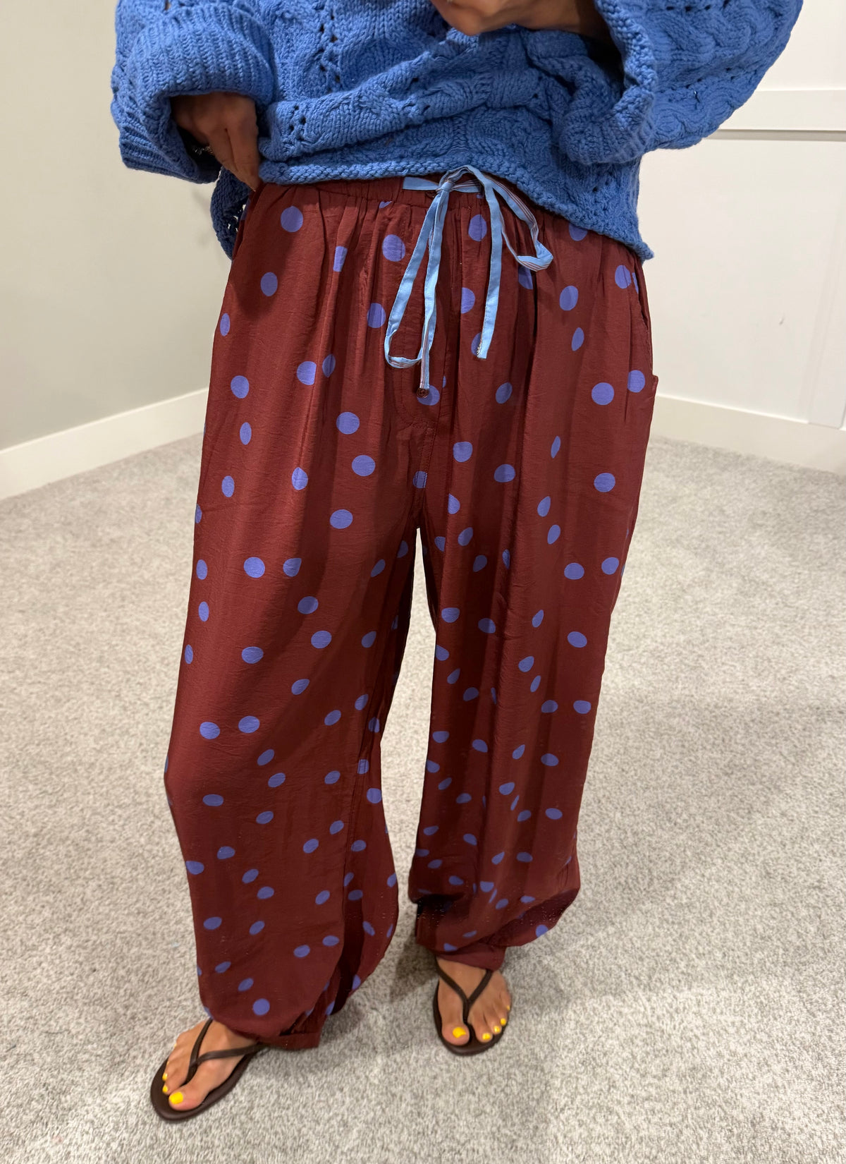 Satin Polka Dot Balloon Pants | Maroon/Blue
