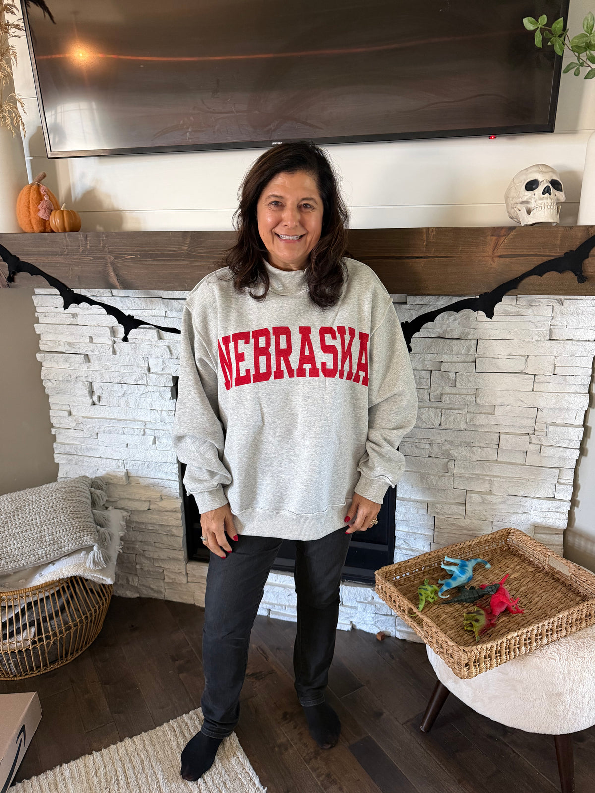 NEBRASKA/NE Reversible Mock Neck Sweatshirt | Heather Grey
