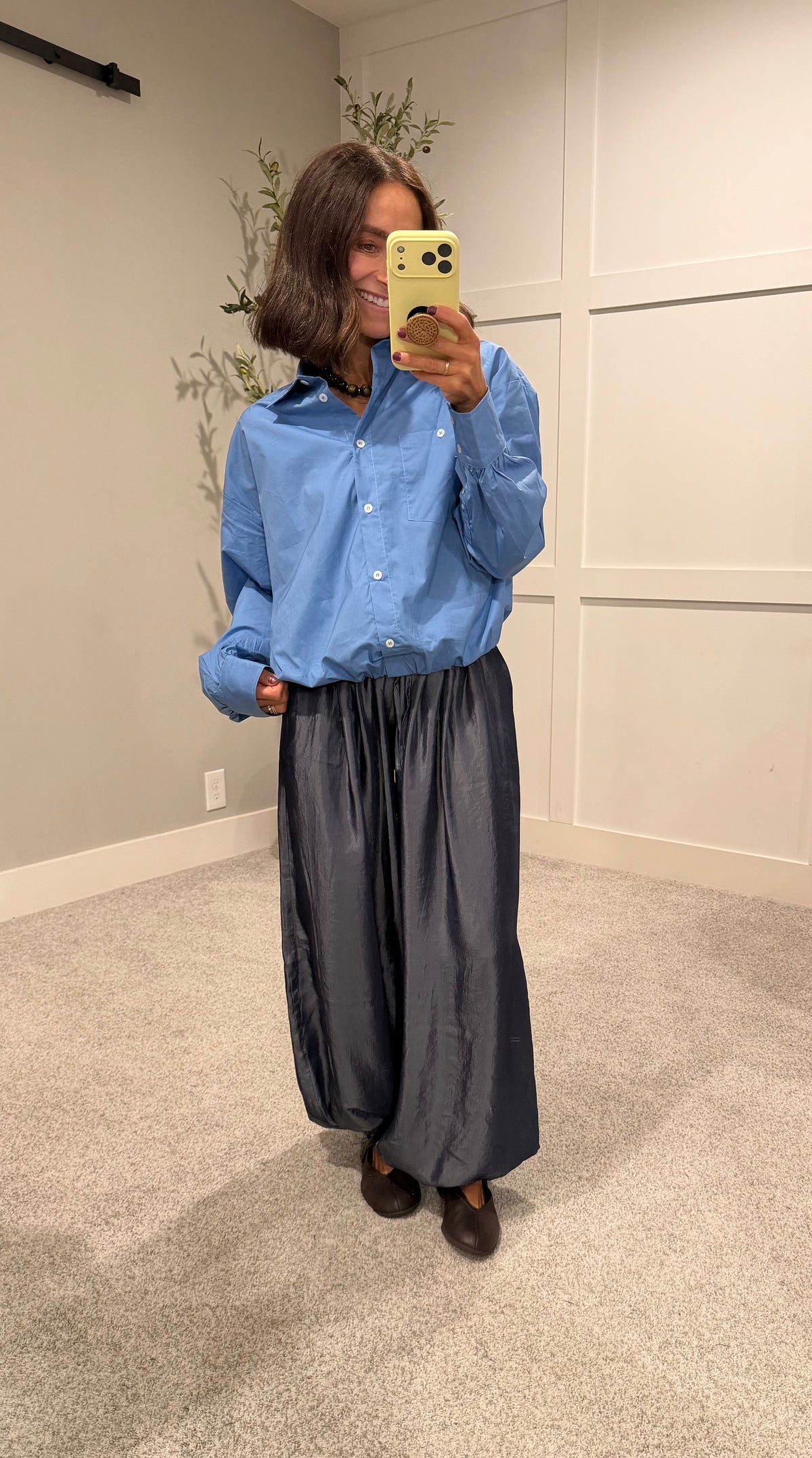 Delphine Cropped Cinched Button-Up | Lake Blue