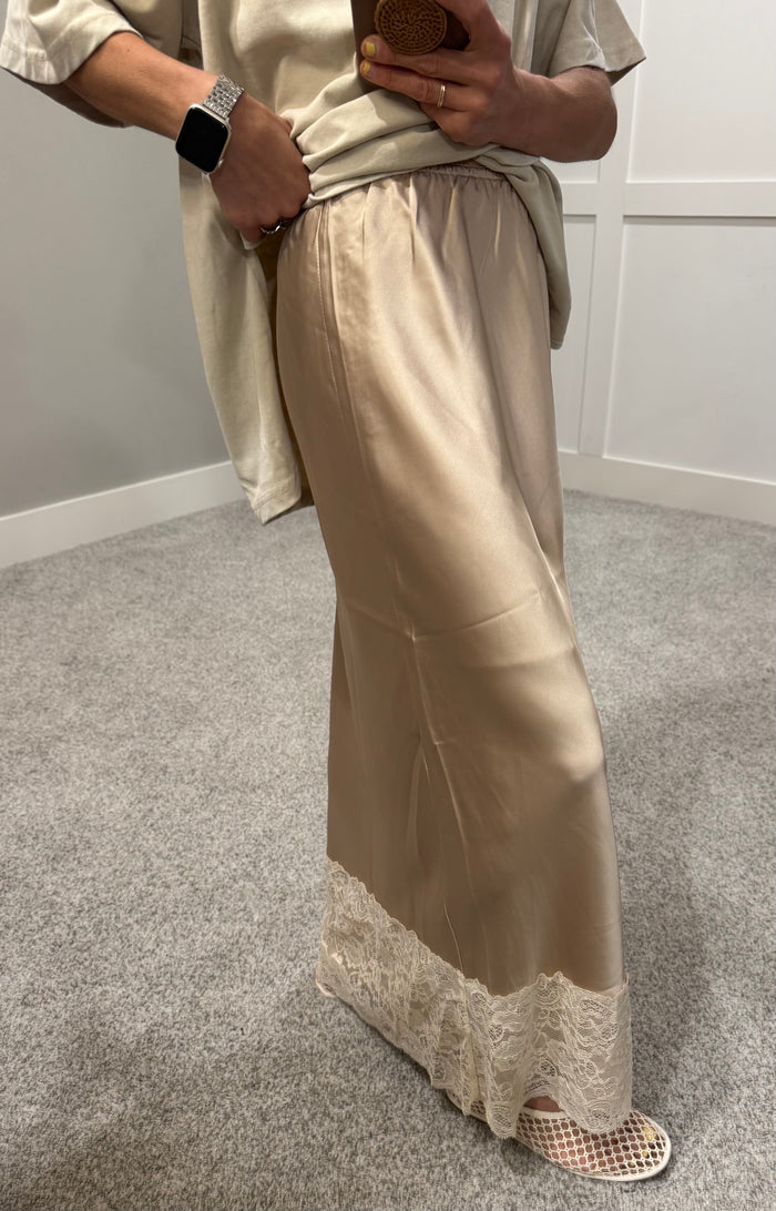 Satin Lace Skirt | Champagne