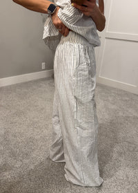 Pen Pinstripe Set | White/Black