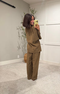 Brush Touch Pants | Deep Olive Green