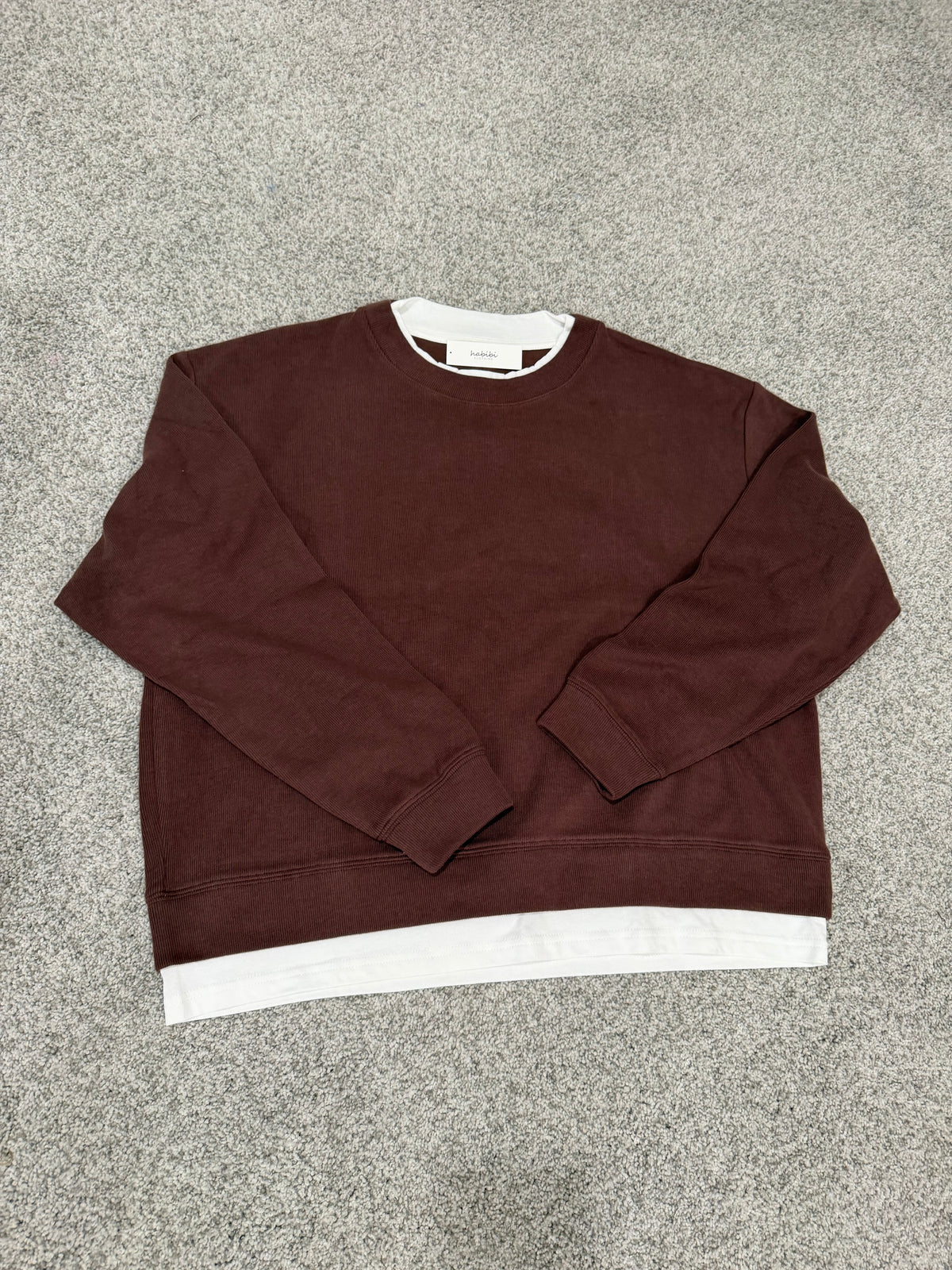 Peekaboo Sweatshirt | Brown
