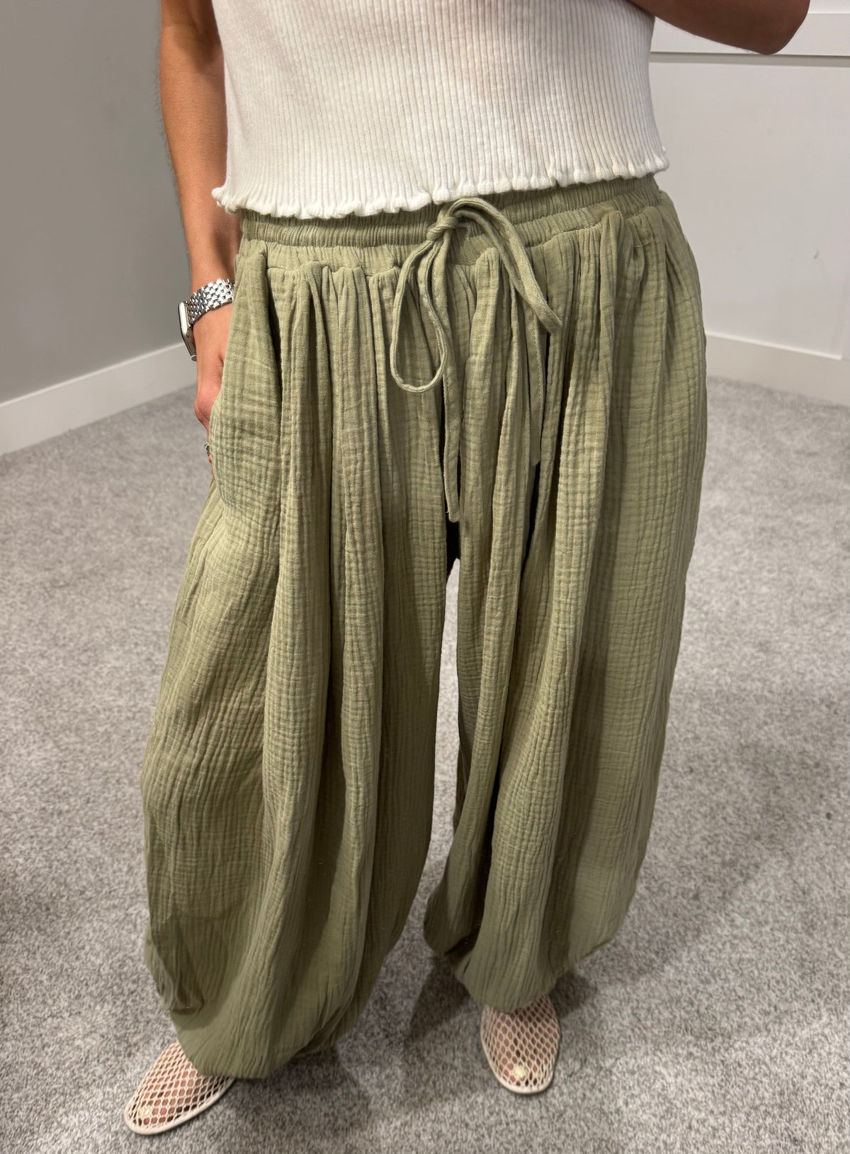 Balloon Gauze Pants | Light Olive