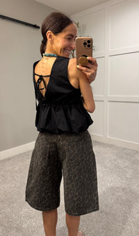 Peplum Bubble Top | Black