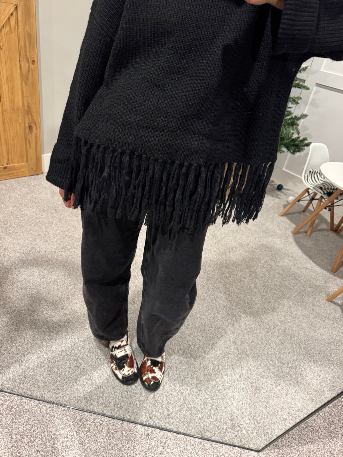 Fringe Hem Sweater | Black