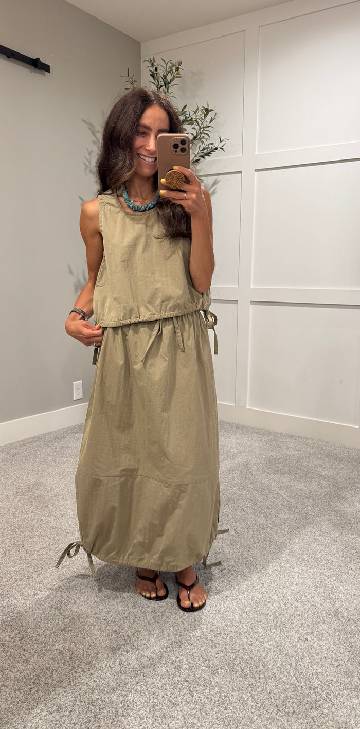 The Chelsea Top | Dry Herb