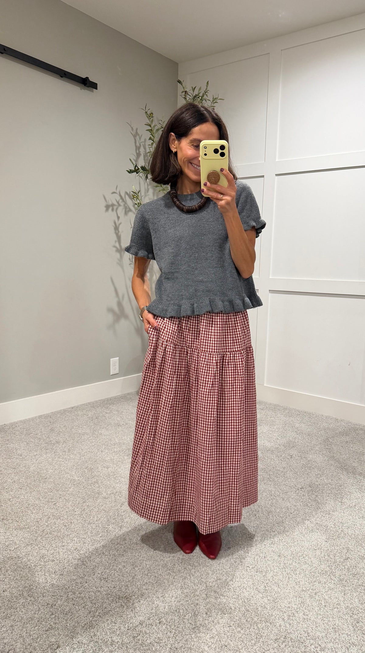 Ruffle Hem Short Sleeve Sweater Top | Charcoal