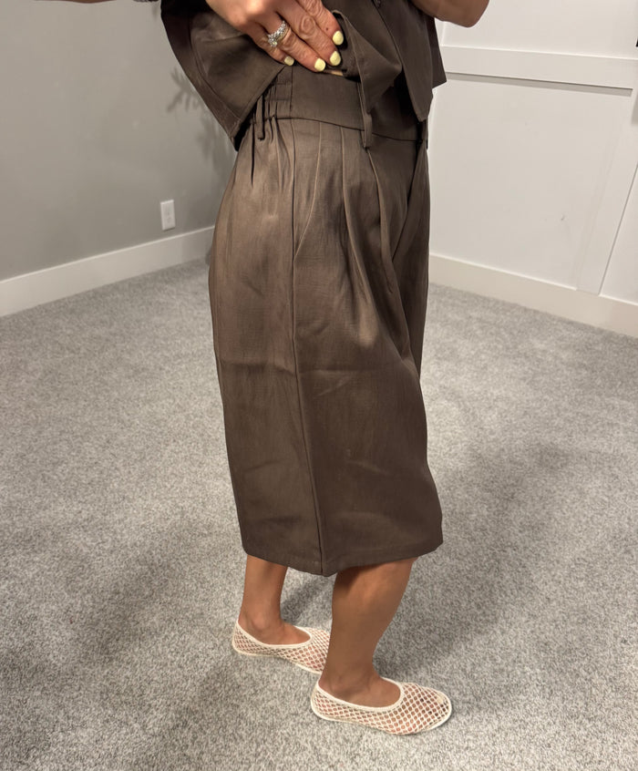 Jade Bermuda Trouser | Brown