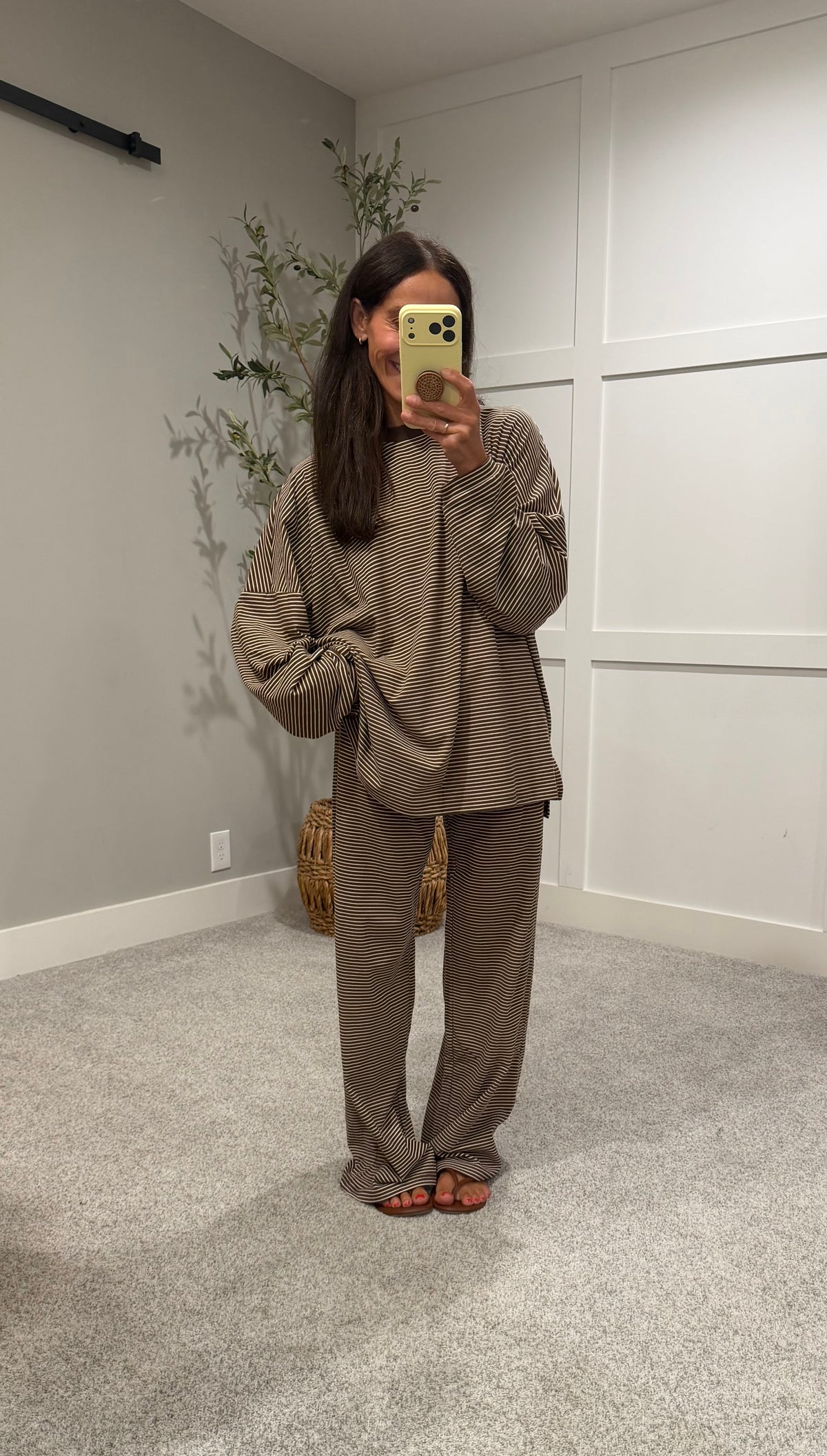 Levi Lounging Brushed Knit Pants |Brown/Cream