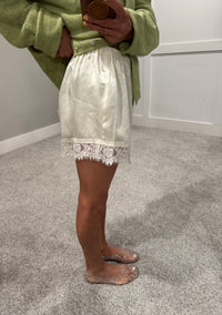 Lace Trim Shorts | Cream