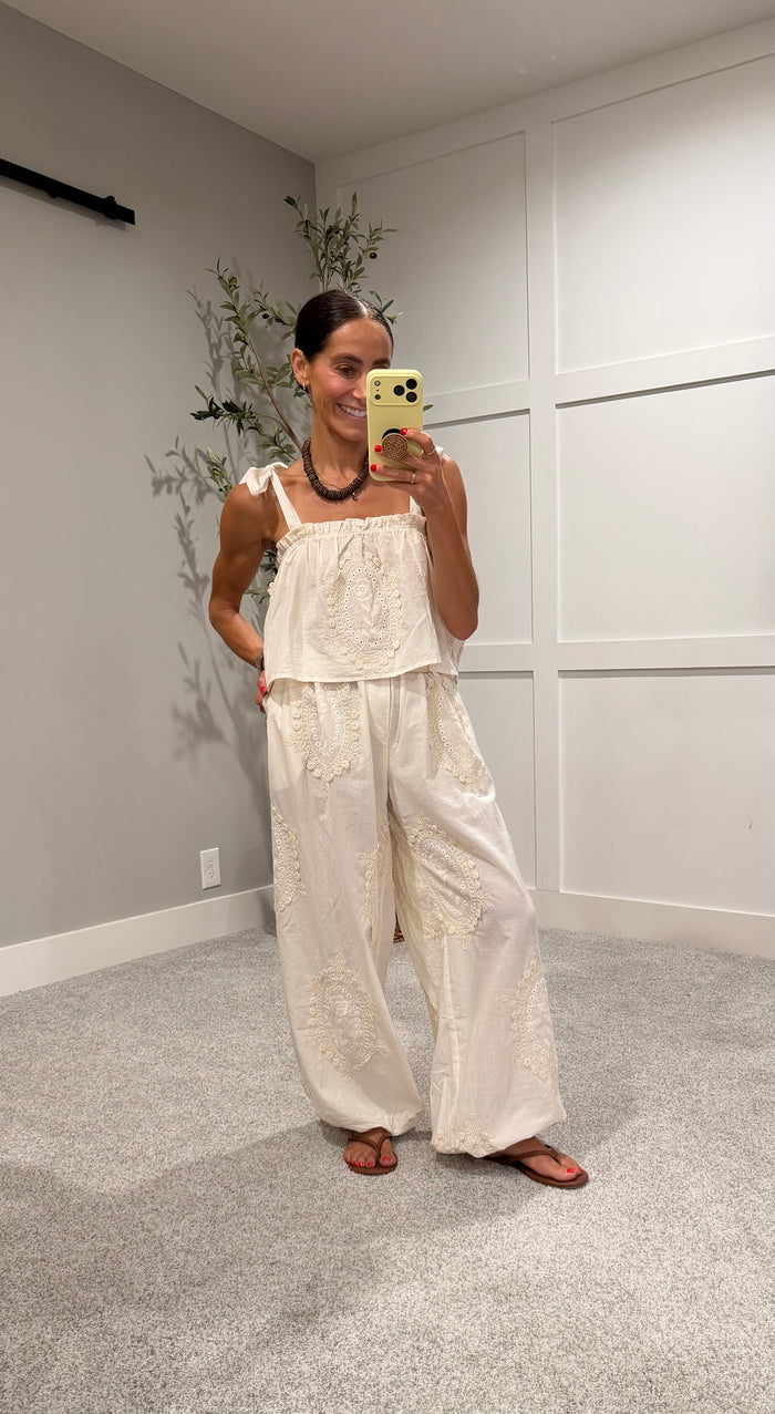 Owen Eyelet Embroidered Set | Natural