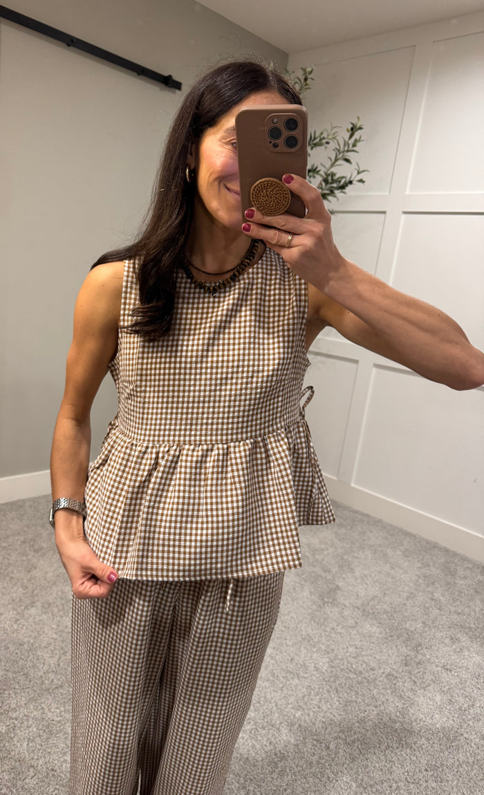 Peplum Gingham Top | Brown