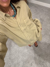 Kate Oversized Tencel Button-Up | Moss Green