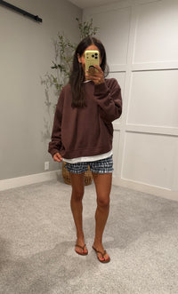 Peekaboo Sweatshirt | Brown