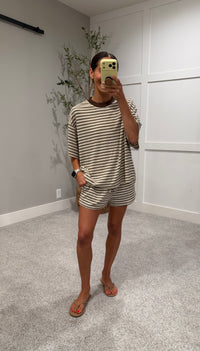 Coffee Run Striped Shorts | Sand