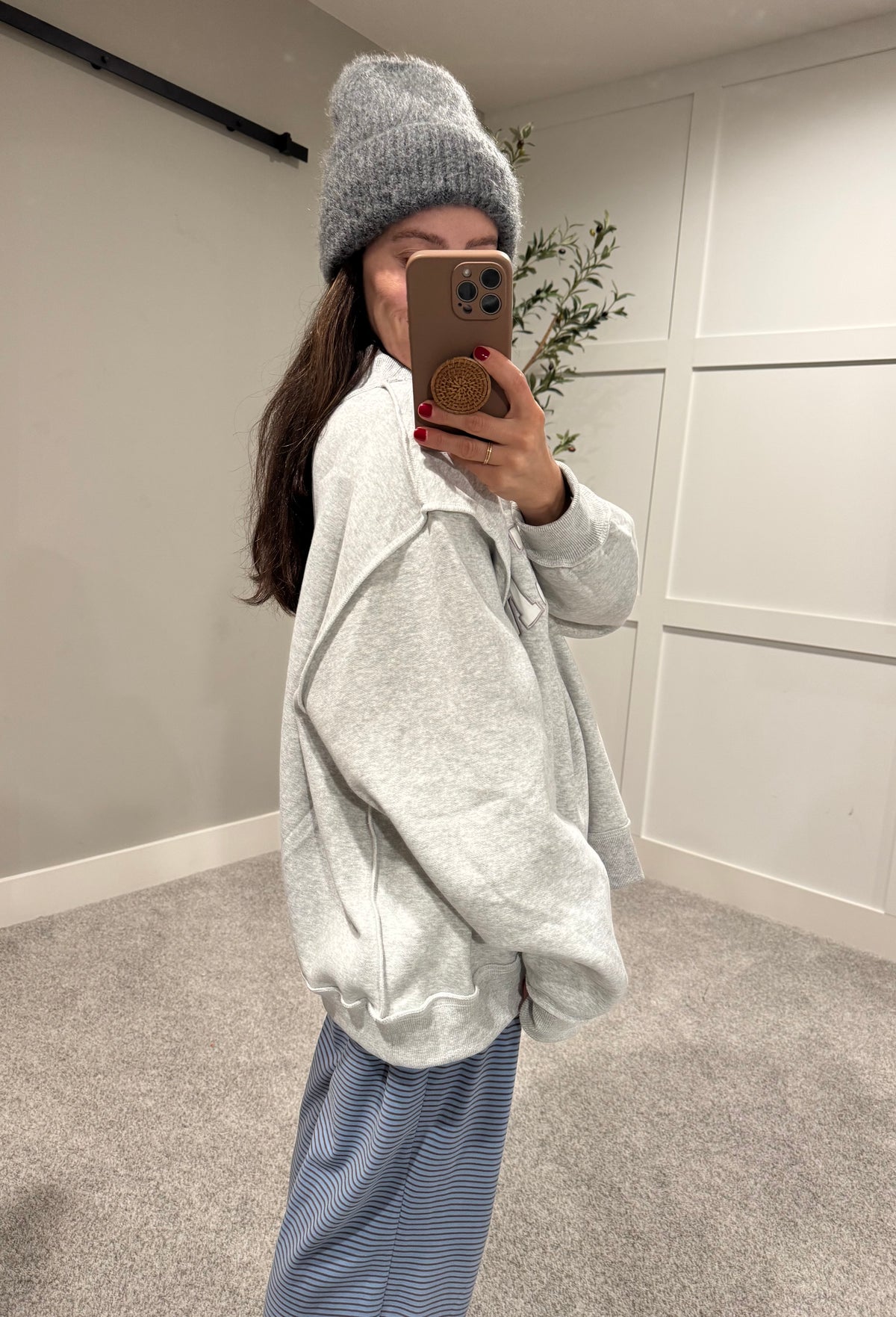 MOTHER Embroidered Sweatshirt