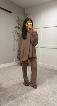 Levi Lounging Brushed Knit Pants |Brown/Cream