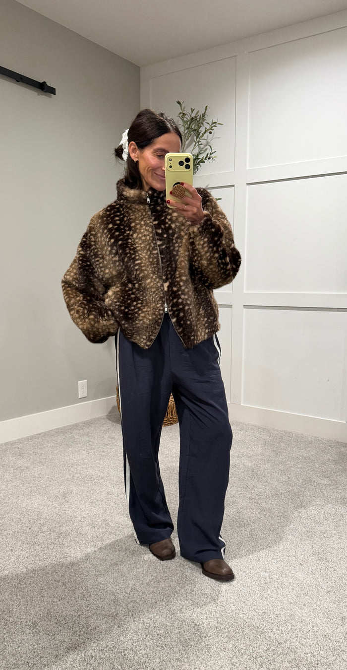 Faux Fur Deer Print Zip Jacket | Dark Taupe-Brown