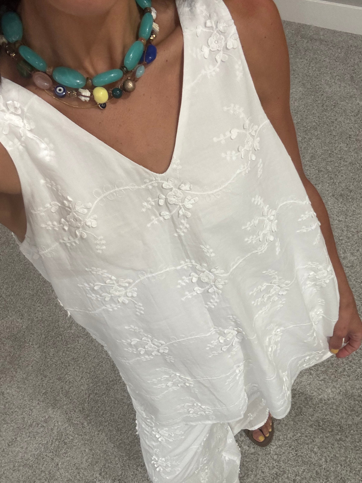 Ada Embroidered White Set