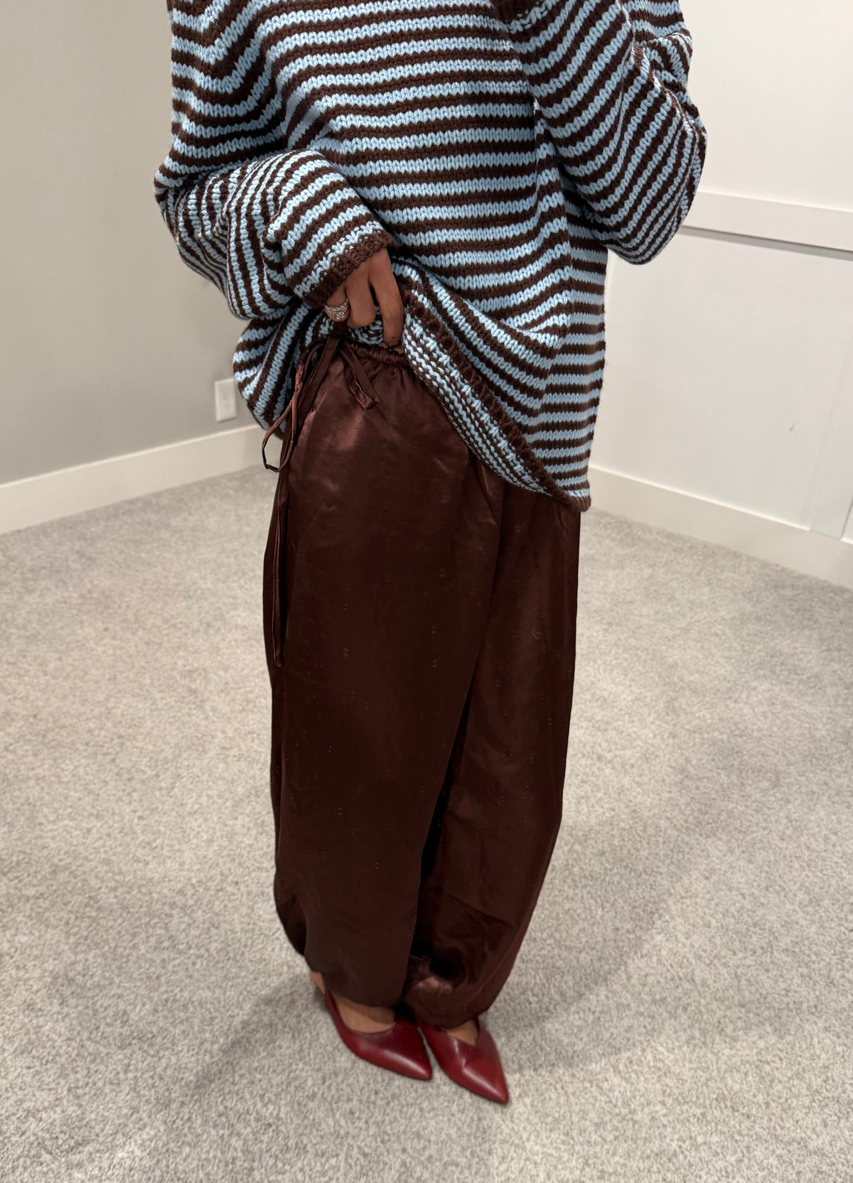 Satin Balloon Pants | Brown