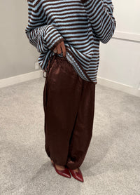 Satin Balloon Pants | Brown