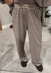 Lounging Brushed Knit Pants | Brown/Cream