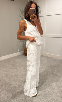 Ada Embroidered White Set